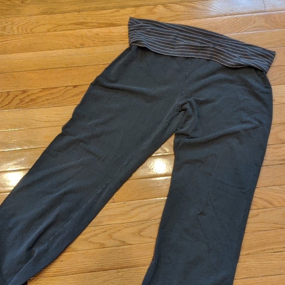 Slim Gym Straight Leg Foldover Yoga Pants